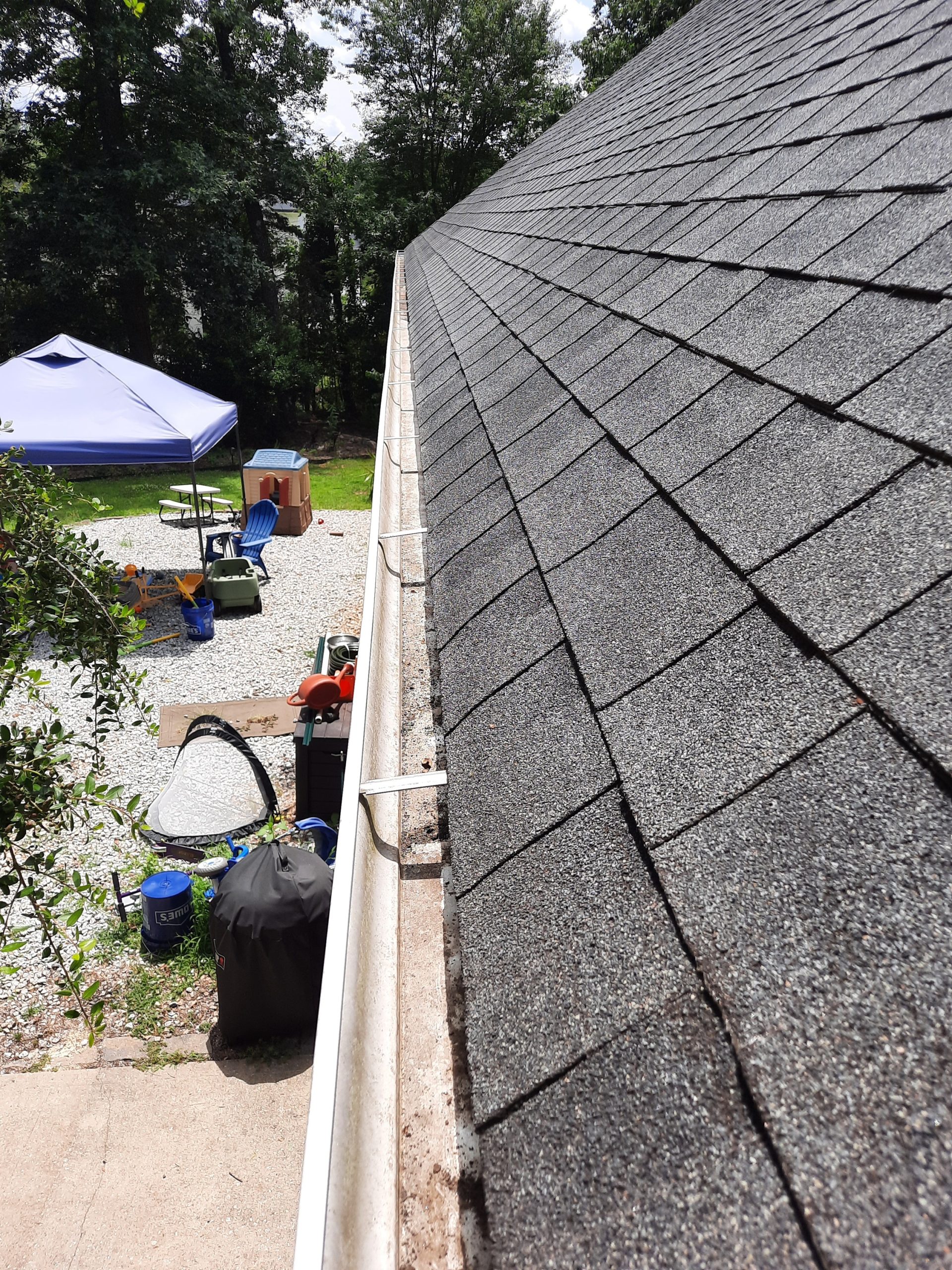 Best Gutter Cleaning Service in Houston for Max's Home