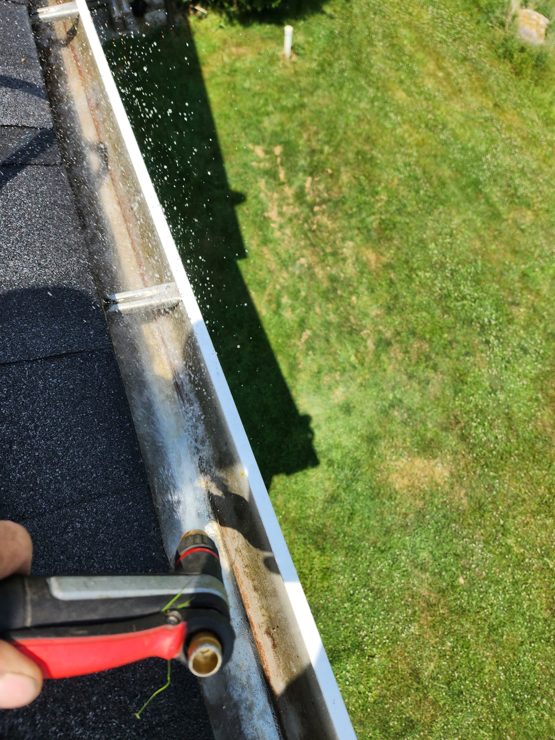Best Huntingdon Gutter Cleaning Service