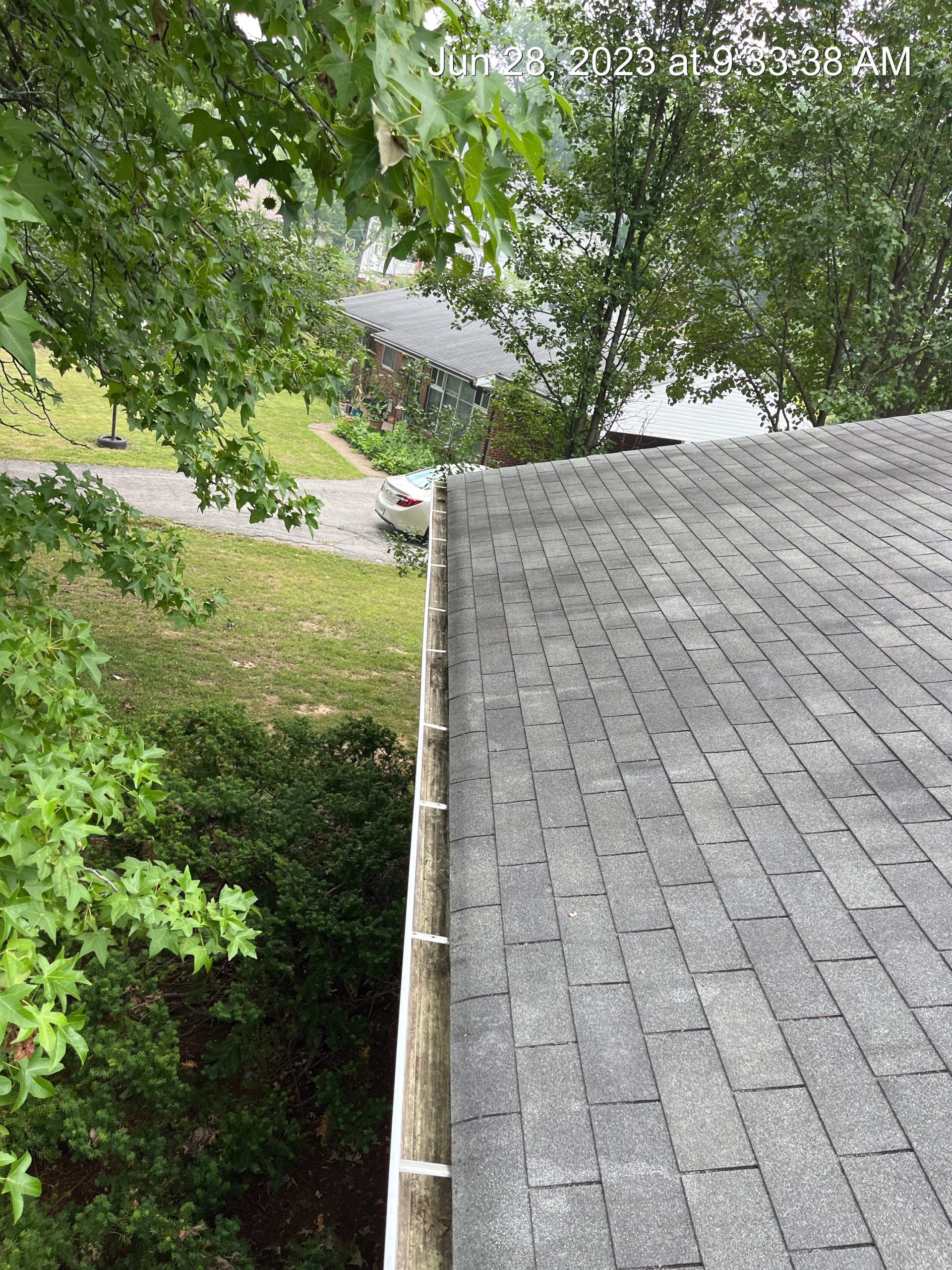 Gutter Cleaning Service in Roanoke for Blake's home