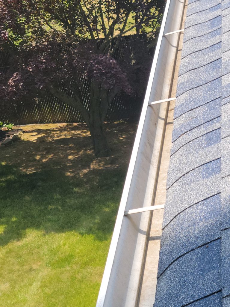 Top Notch Little Rock AR Gutter Cleaning for Fraser's Home