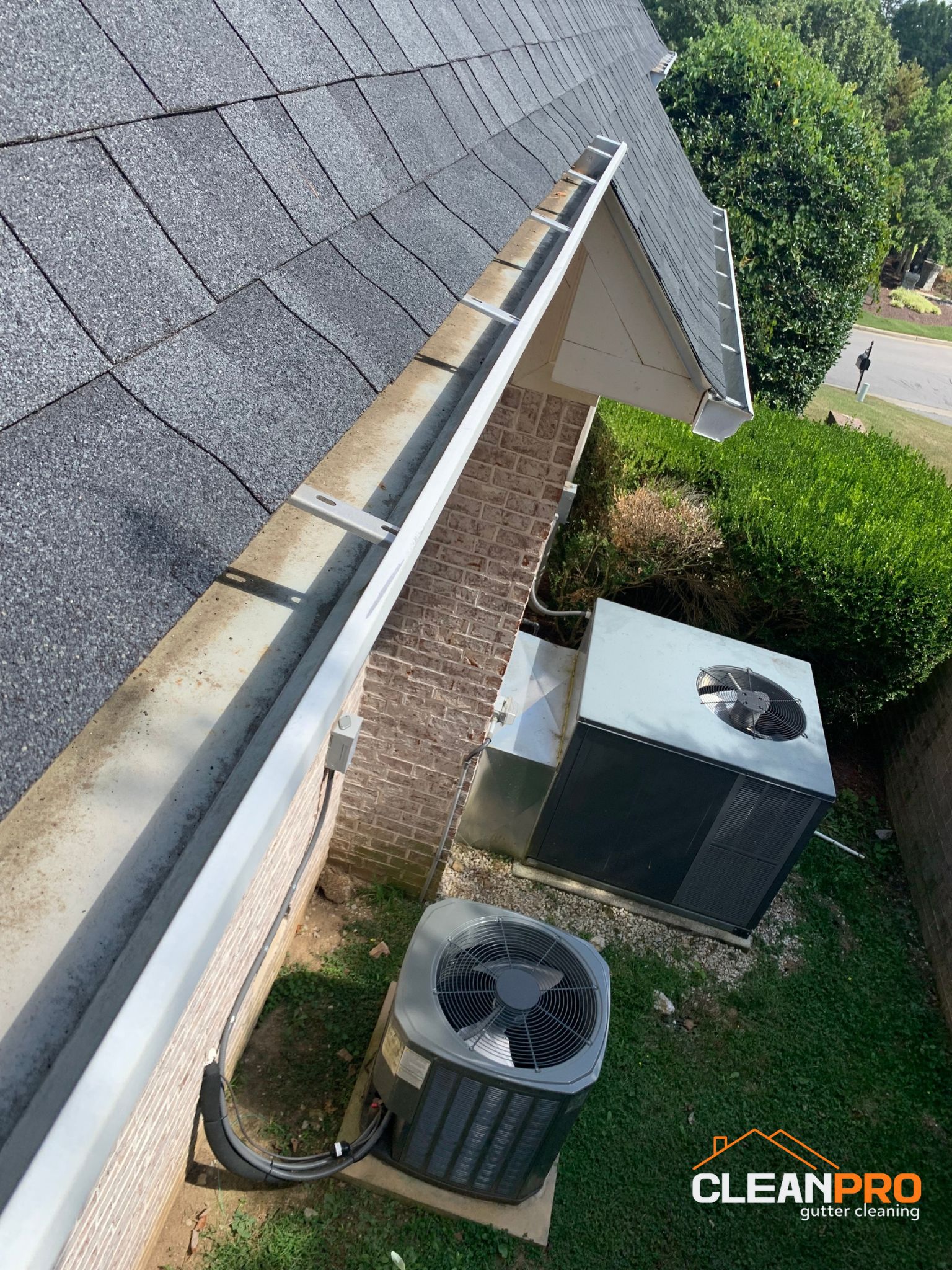 Gutter Cleaning in Cary for Anne Home