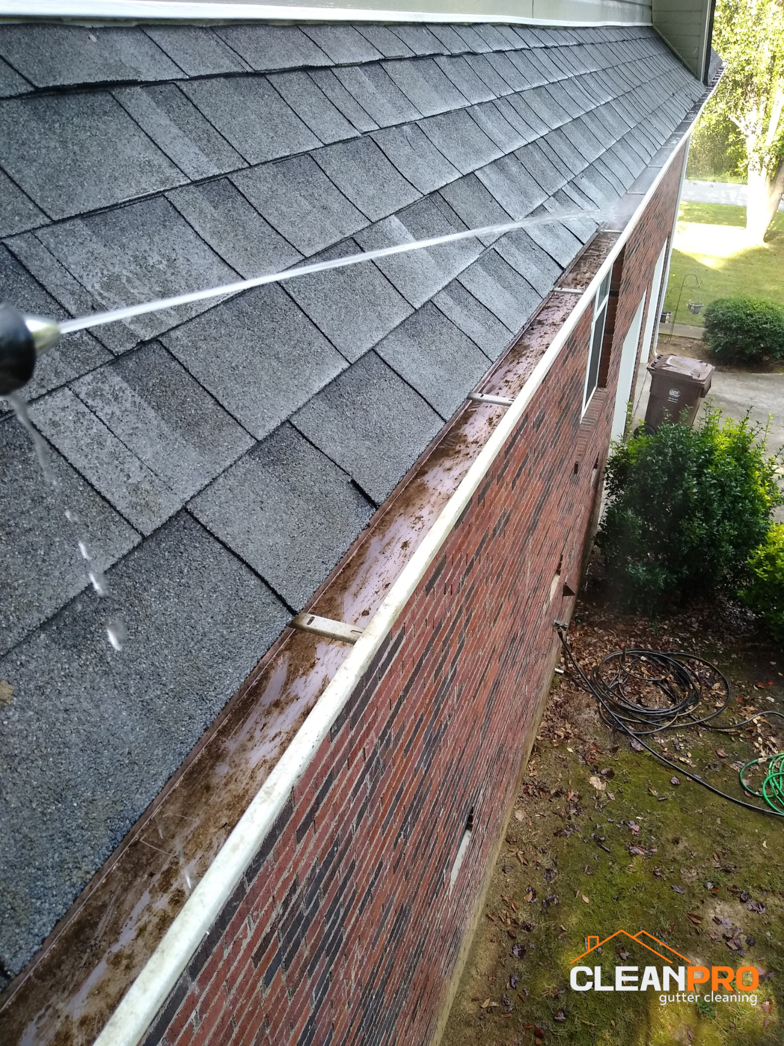Gutter Cleaning in Raleigh for Maya Home