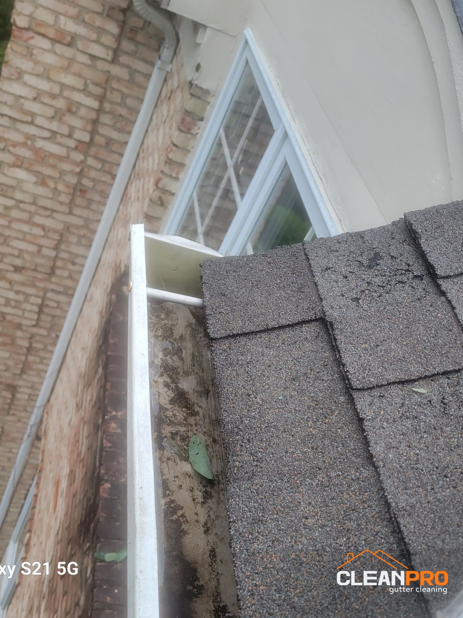 Best Gutter Cleaning Service in Columbus