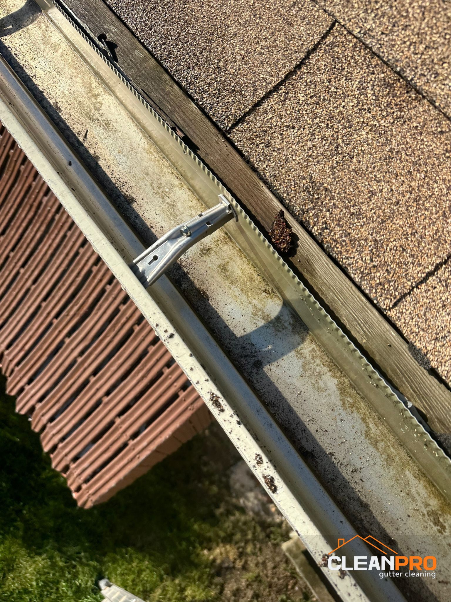 Best Gutter Cleaning Service in Indianapolis