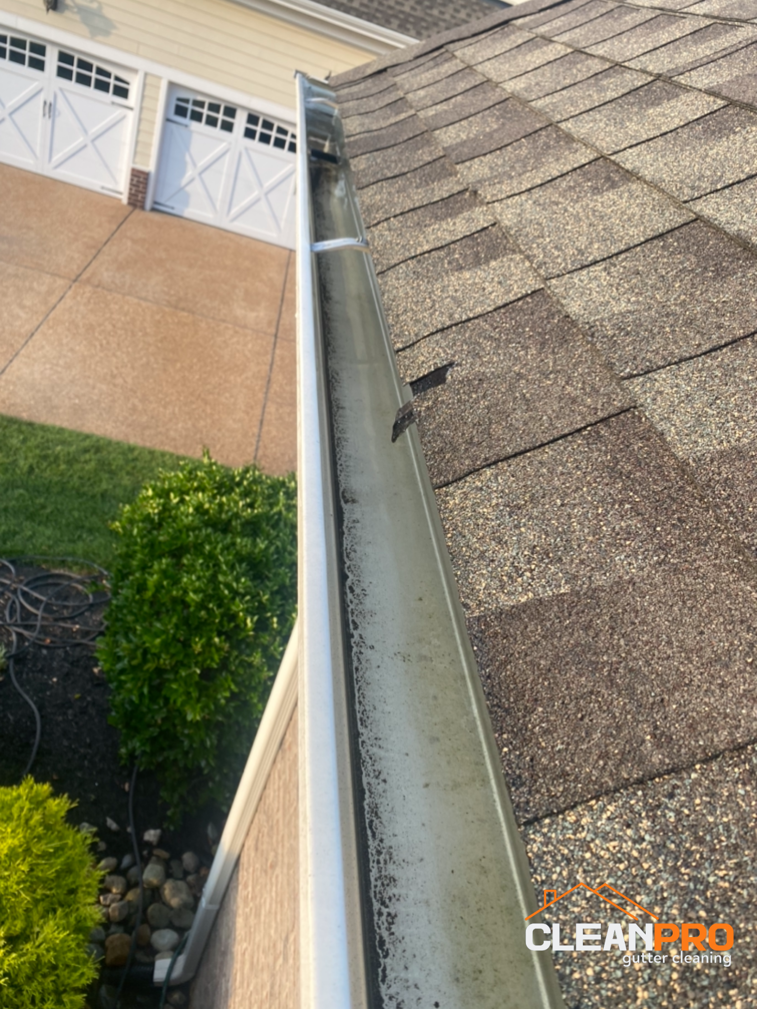 Best Gutter Cleaning Service in Tulsa