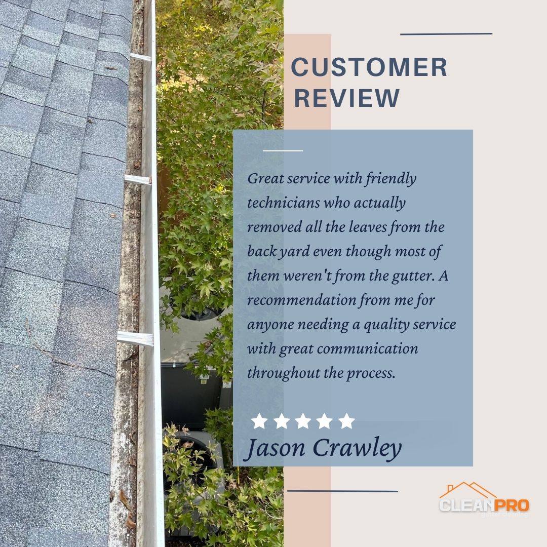 Jason from Huntsvillle, AL gives us a 5 star review for a recent gutter cleaning service.