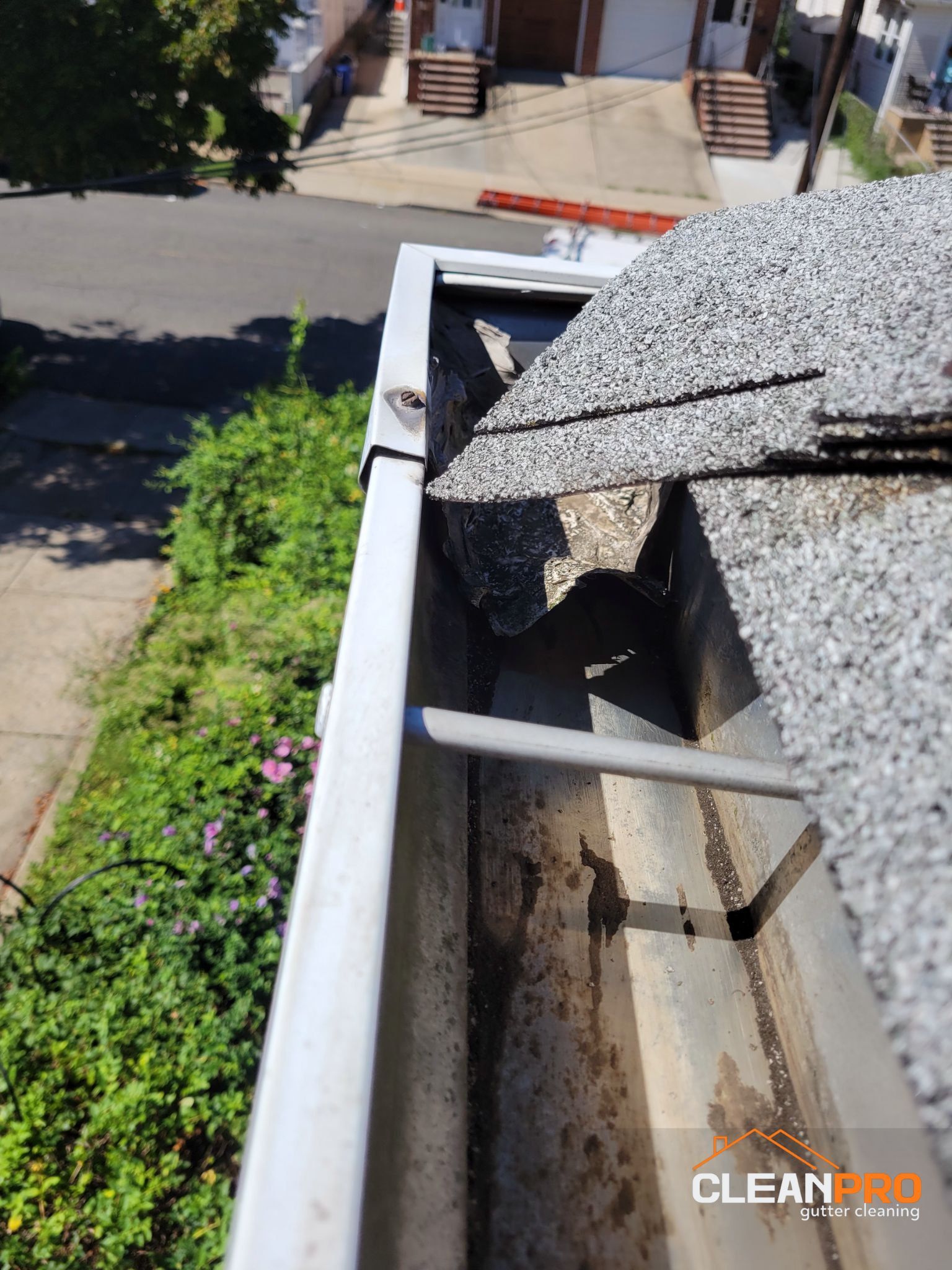 Professional Staten Island Gutter Cleaners