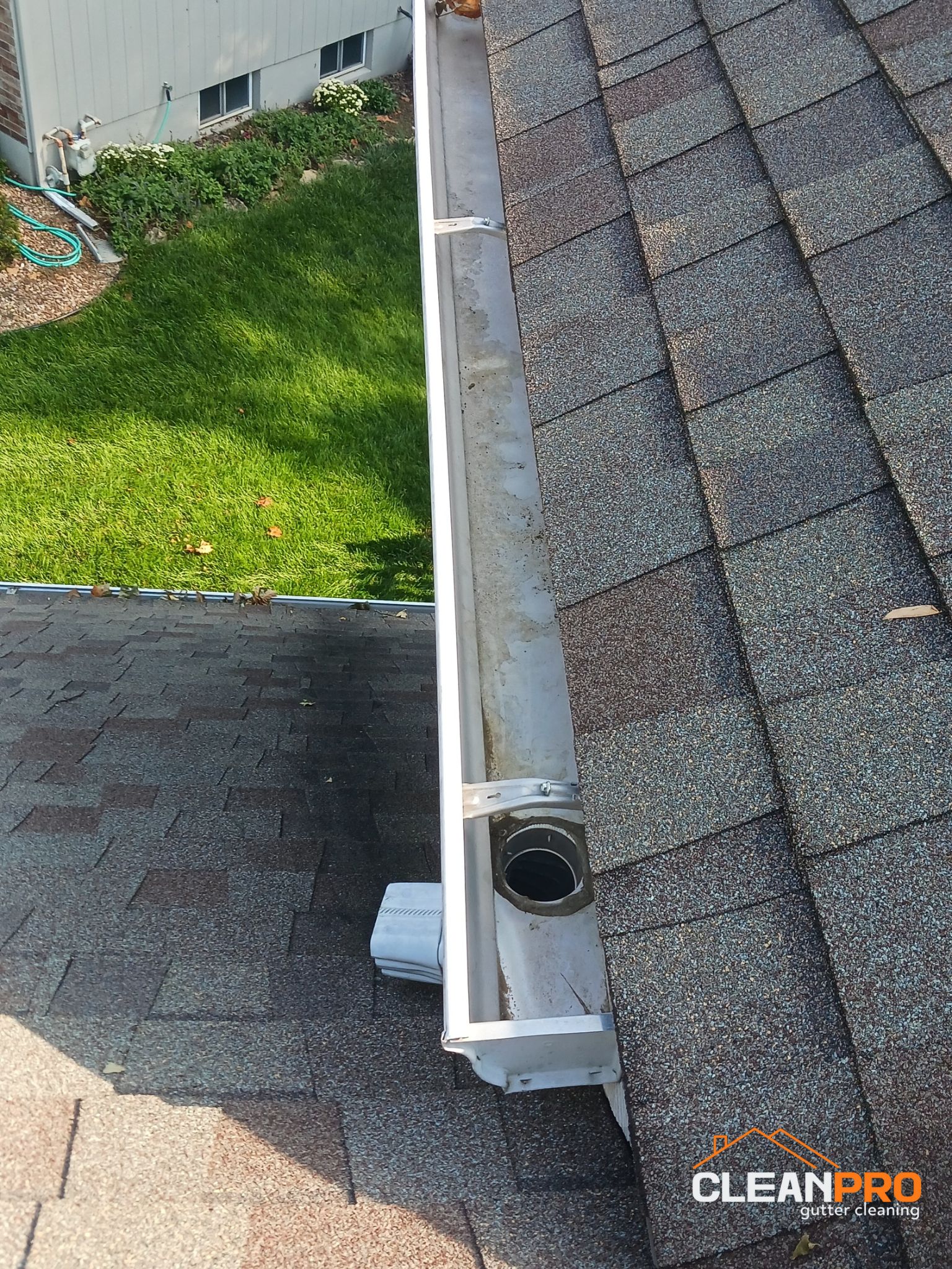 Quality Gutter Cleaning in Austin TX