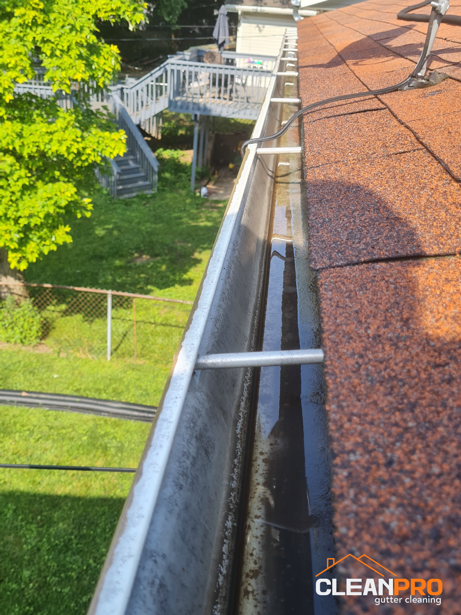 Quality Gutter Cleaning in Franklin TN