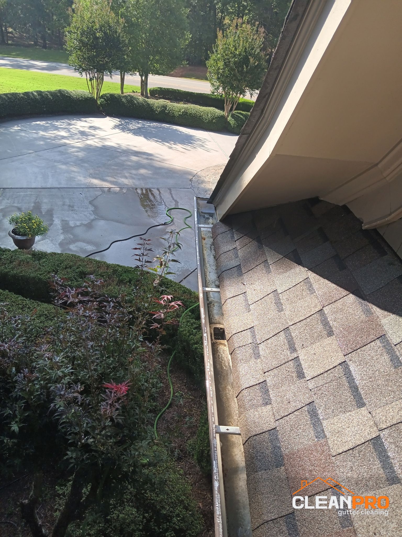 Quality Gutter Cleaning in Staten Island NY