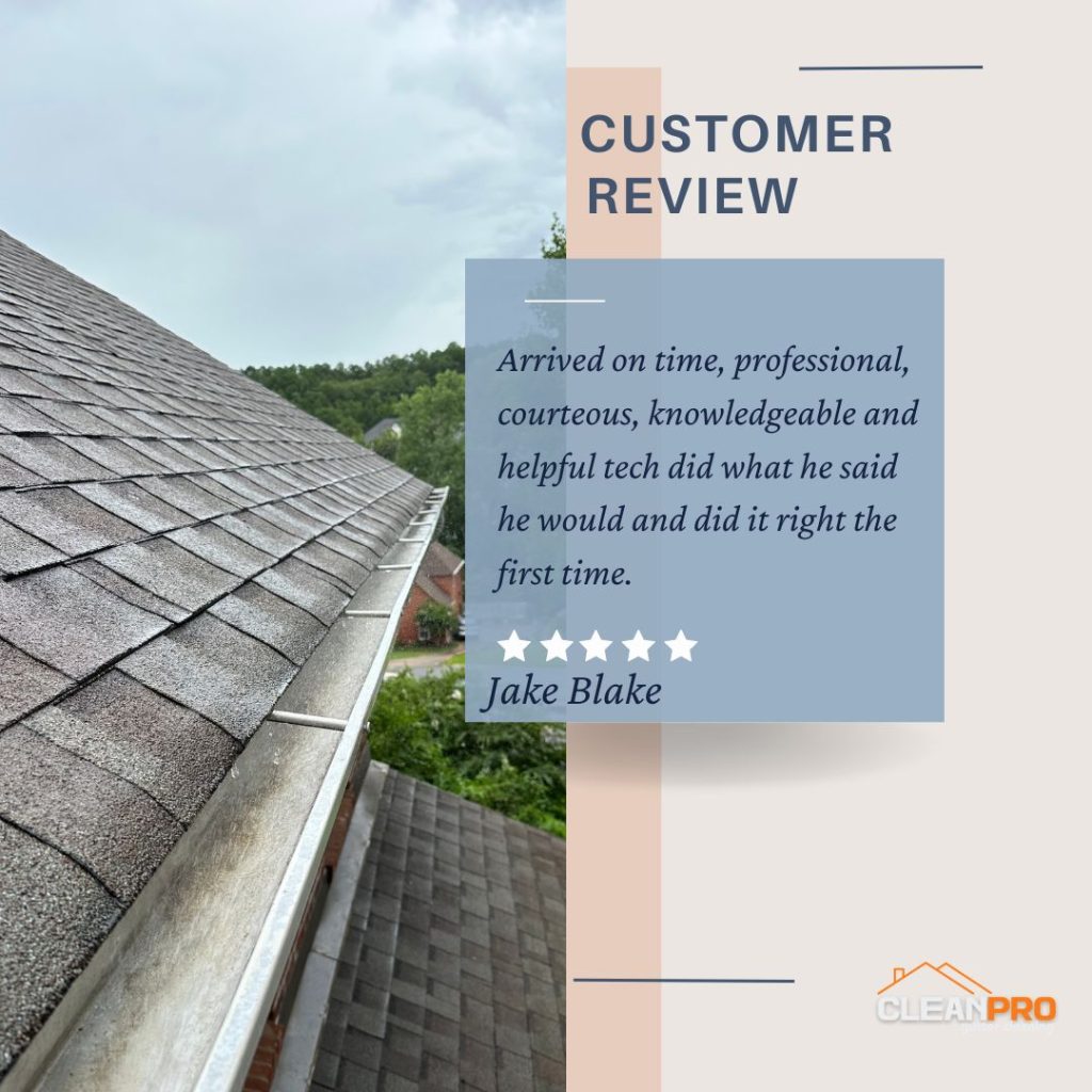 Jake in Springfield, MO gives us a 5 star review for a recent gutter cleaning service.