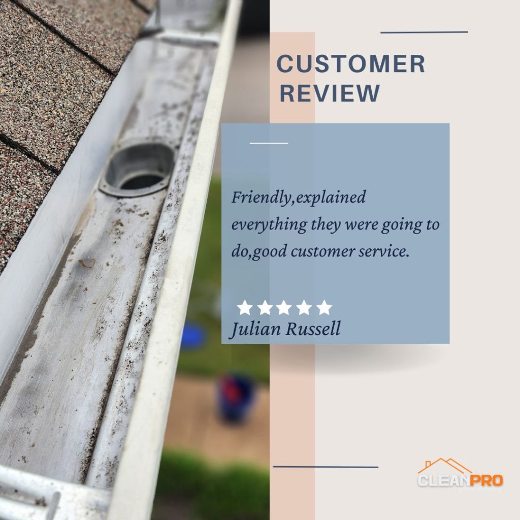 Julian from Naples, FL gives us a 5 star review for a recent gutter cleaning service.