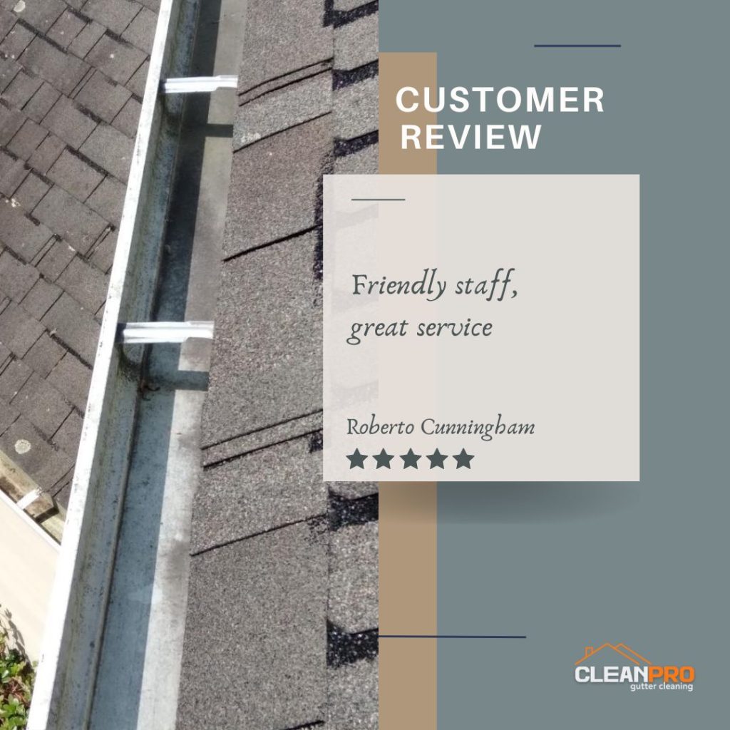 Roberto from Tacoma, WA gives us a 5 star review for a recent gutter cleaning service.