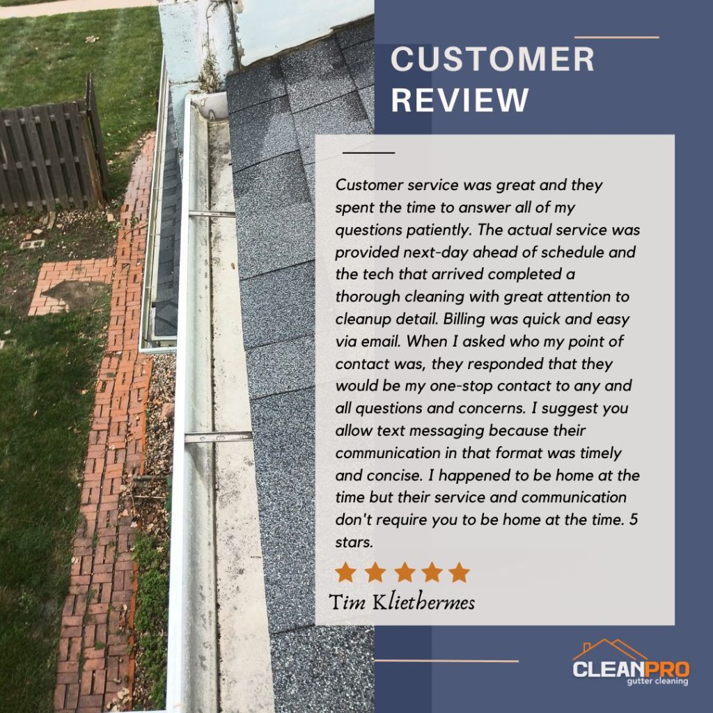 TIM from Beaverton, OR gives us a 5 star review for a recent gutter cleaning service.
