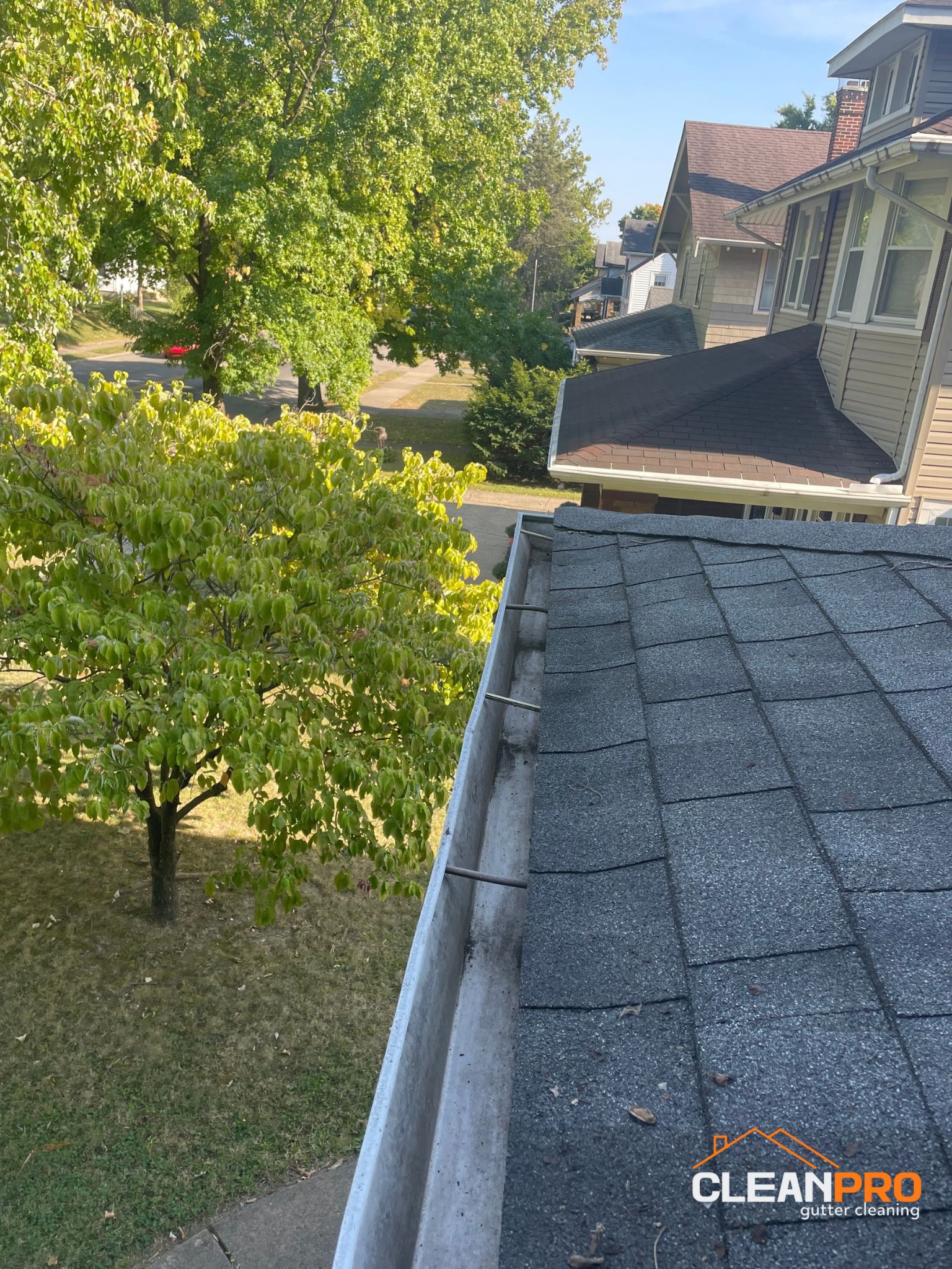 Top Notch Gutter Cleaning Service in Baltimore