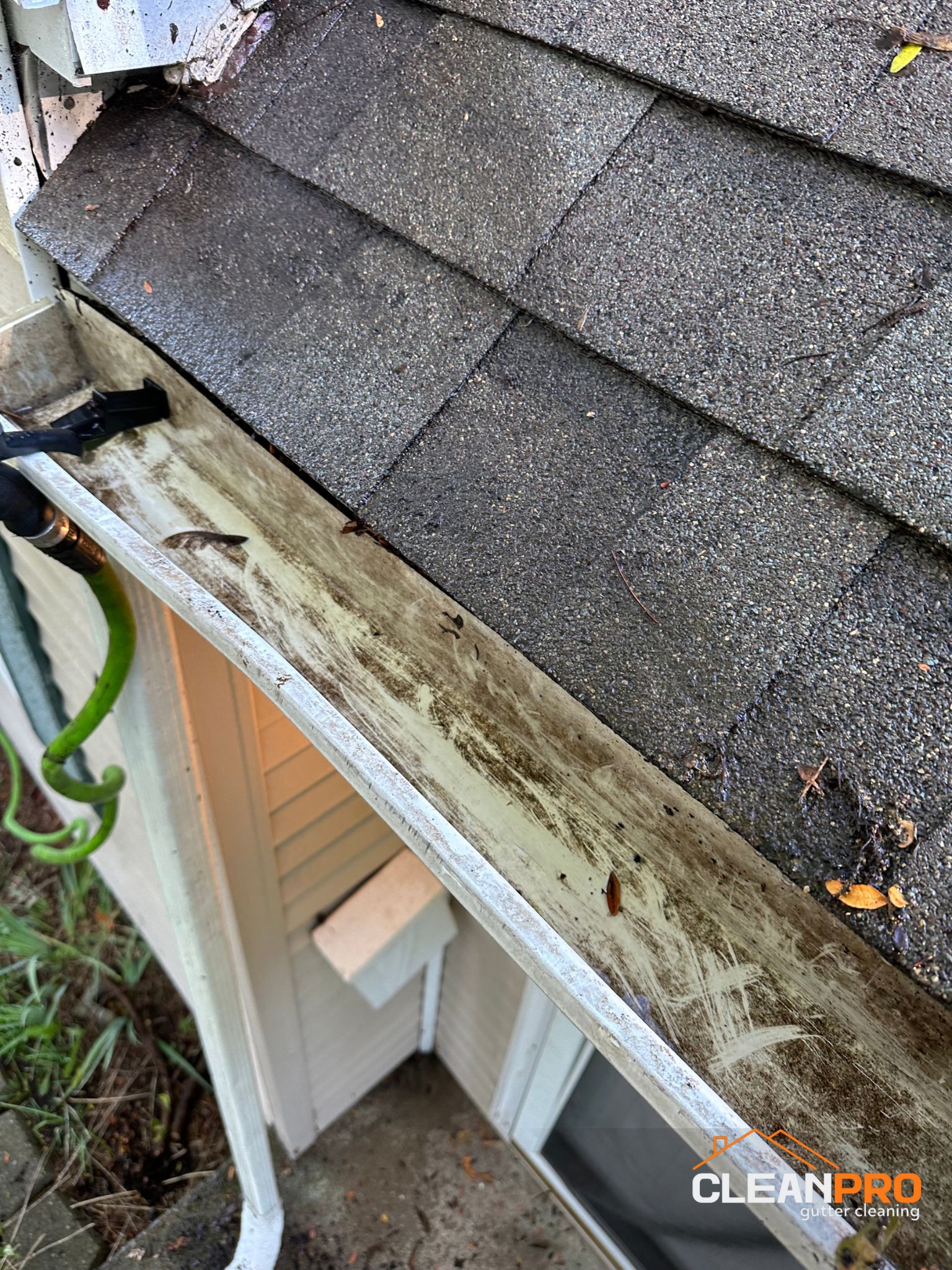 Top Notch Gutter Cleaning Service in Greensboro