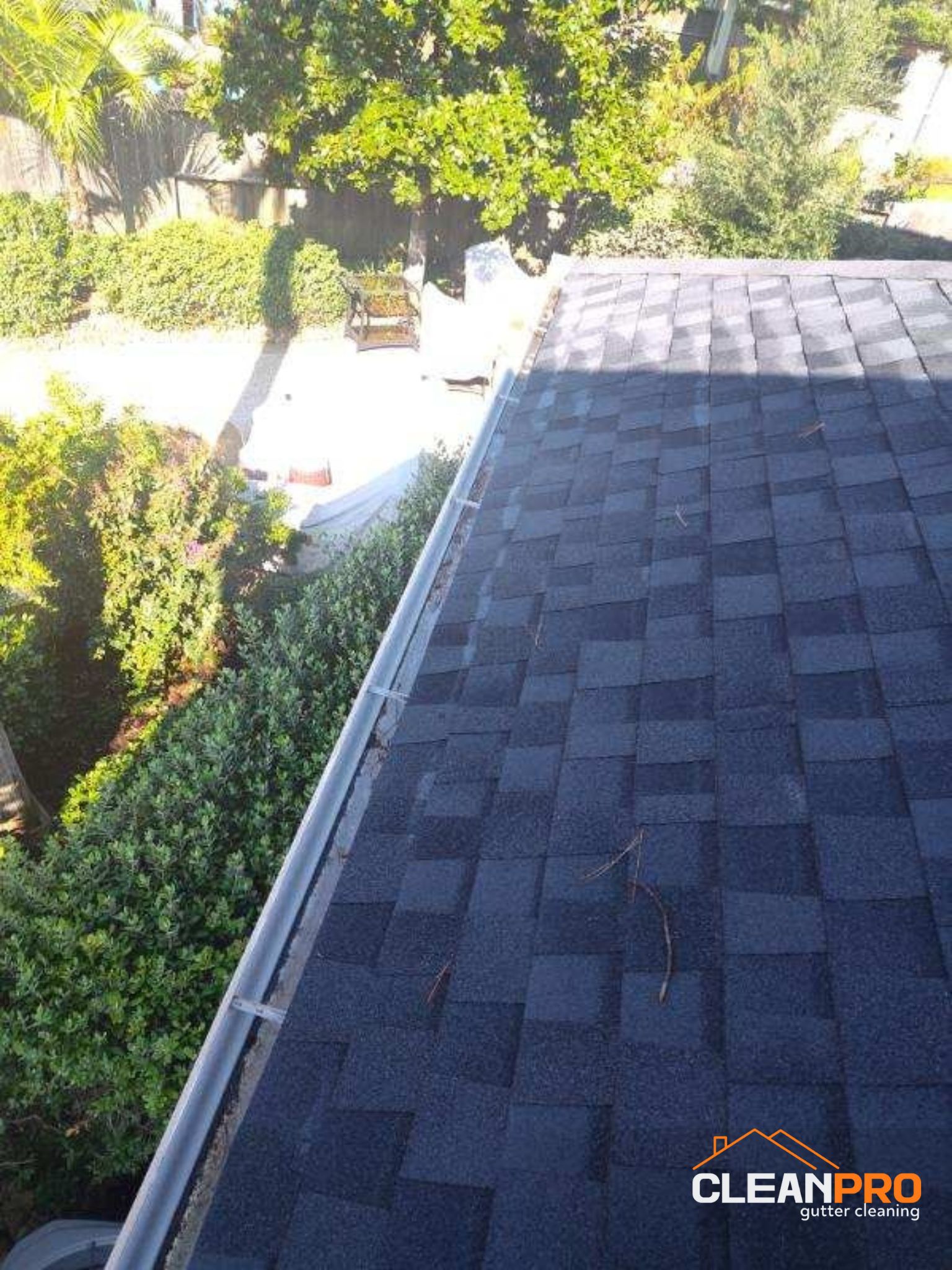 Top Notch Gutter Cleaning Service in Houston