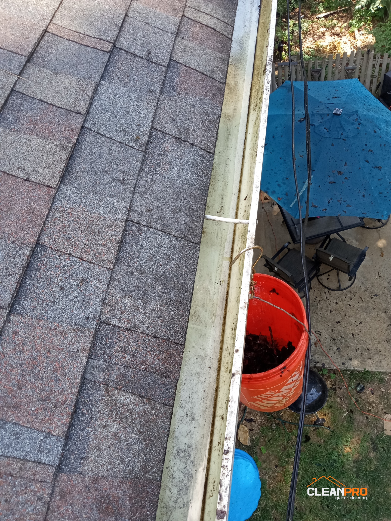 Gutter Cleaning in Syracuse for Virginia Home