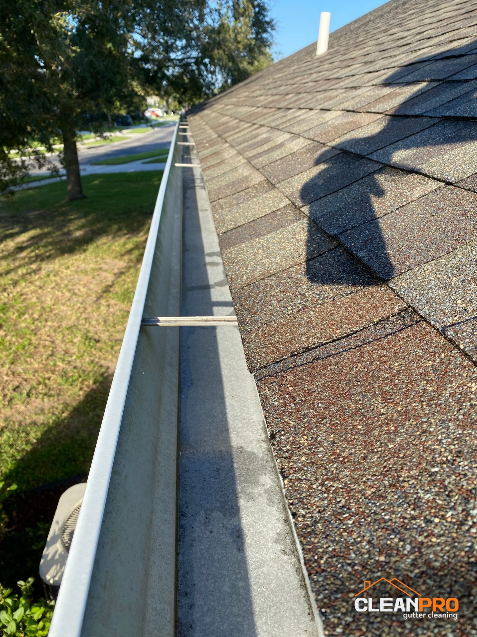 Local Gutter Cleaning in Lilburn