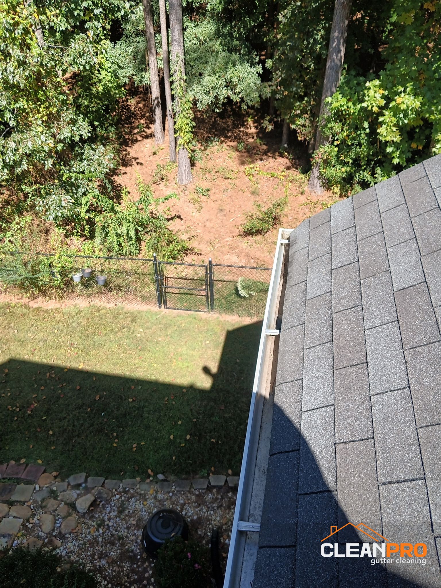 Local Gutter Cleaning in Kennesaw
