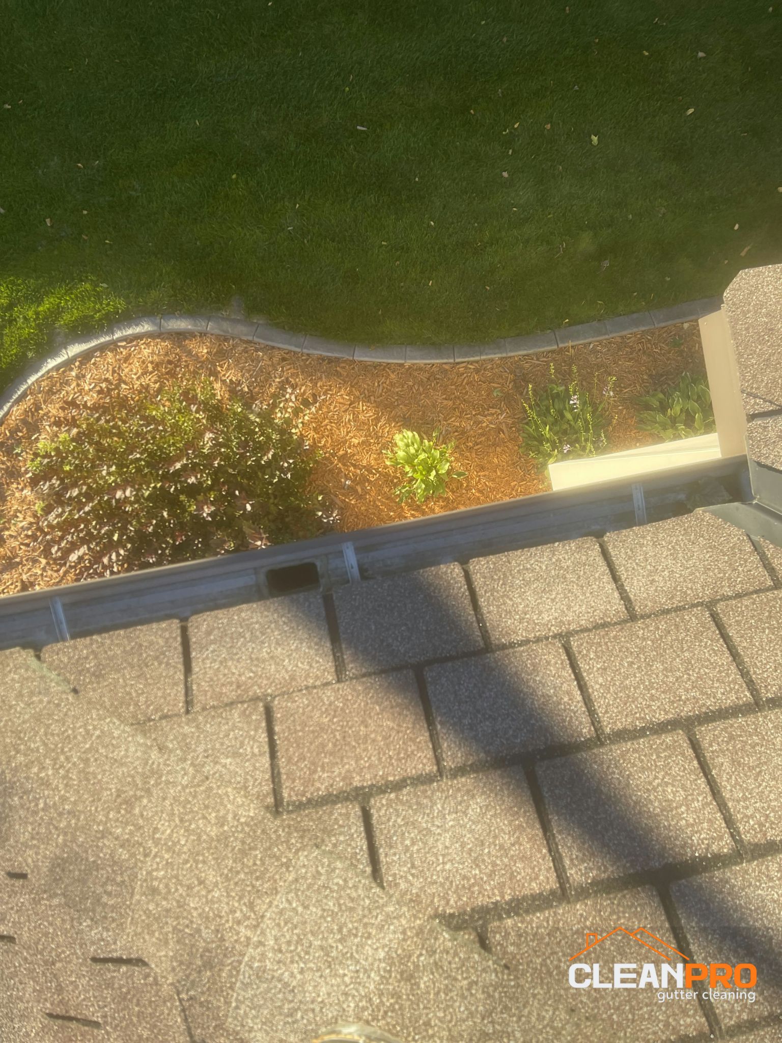 Residential Gutter Cleaning in Rochester NY