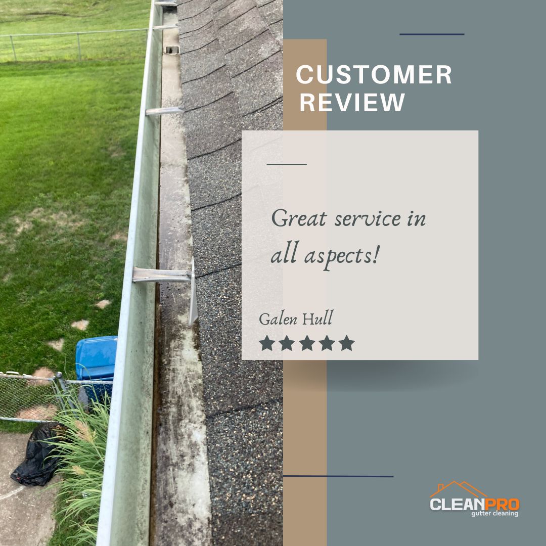 Galen from Omaha, NE gives us a 5 star review for a recent gutter cleaning service.