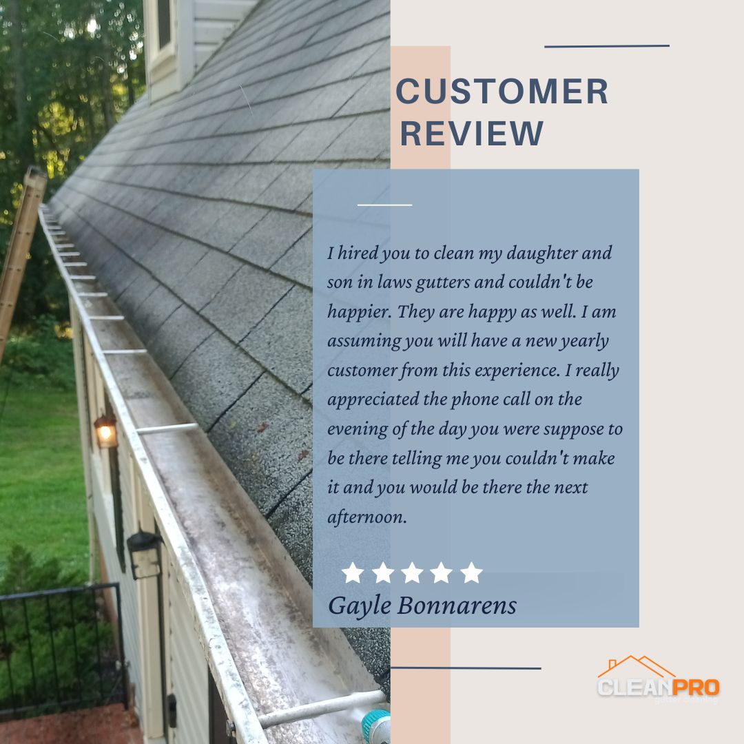 Gayle from Greenville, NC gives us a 5 star review for a recent gutter cleaning service.