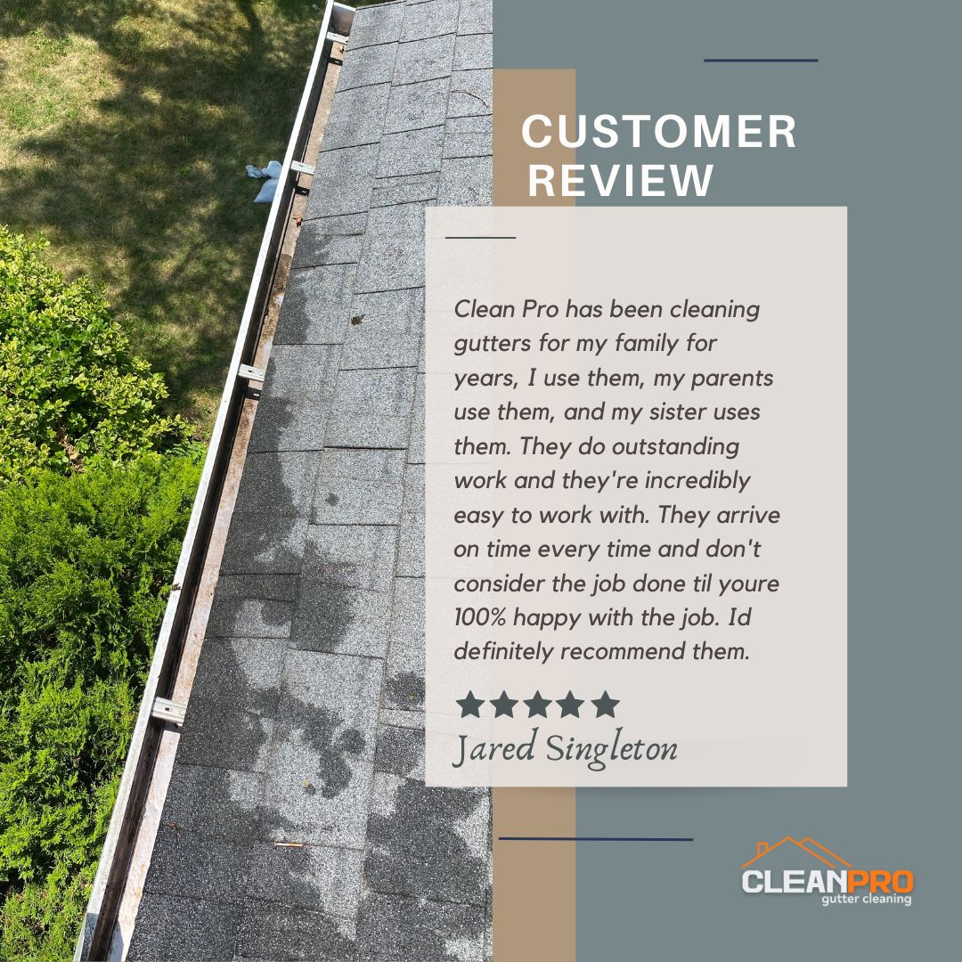 Jared from Charleston, SC gives us a 5 star review for a recent gutter cleaning service.