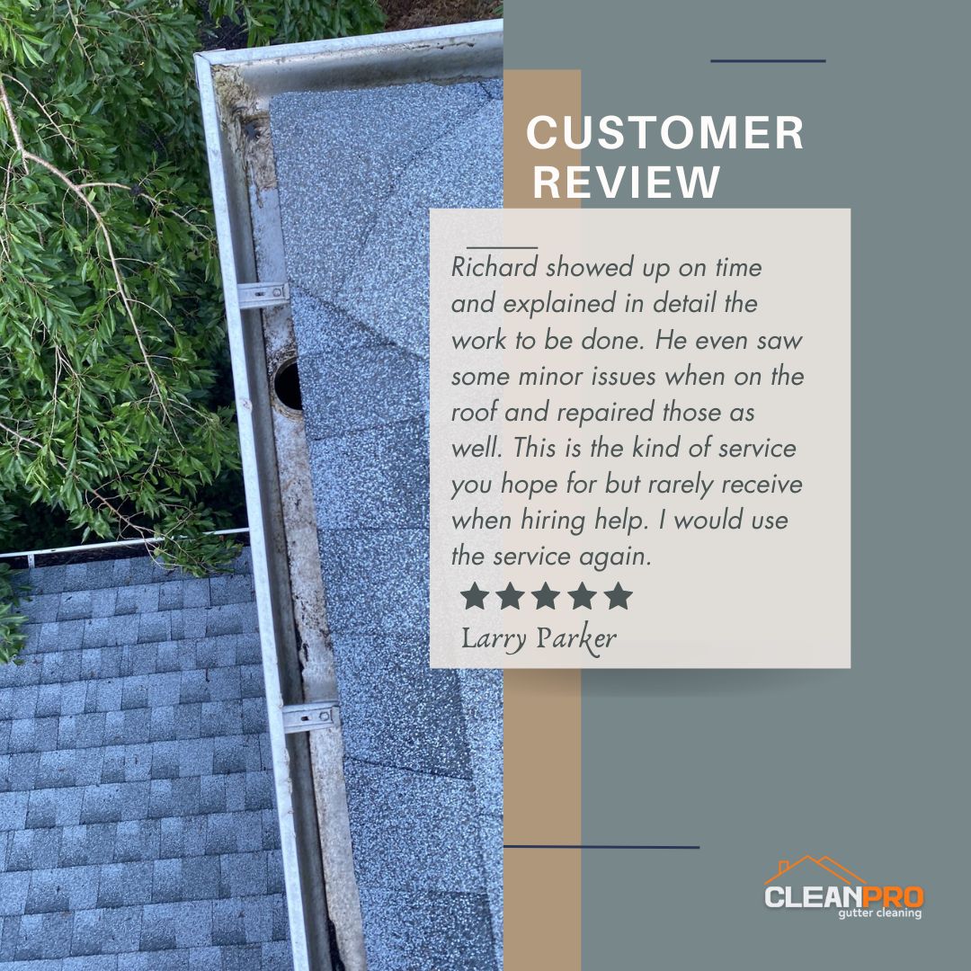 Larry from Milwaukee, WI gives us a 5 star review for a recent gutter cleaning service.