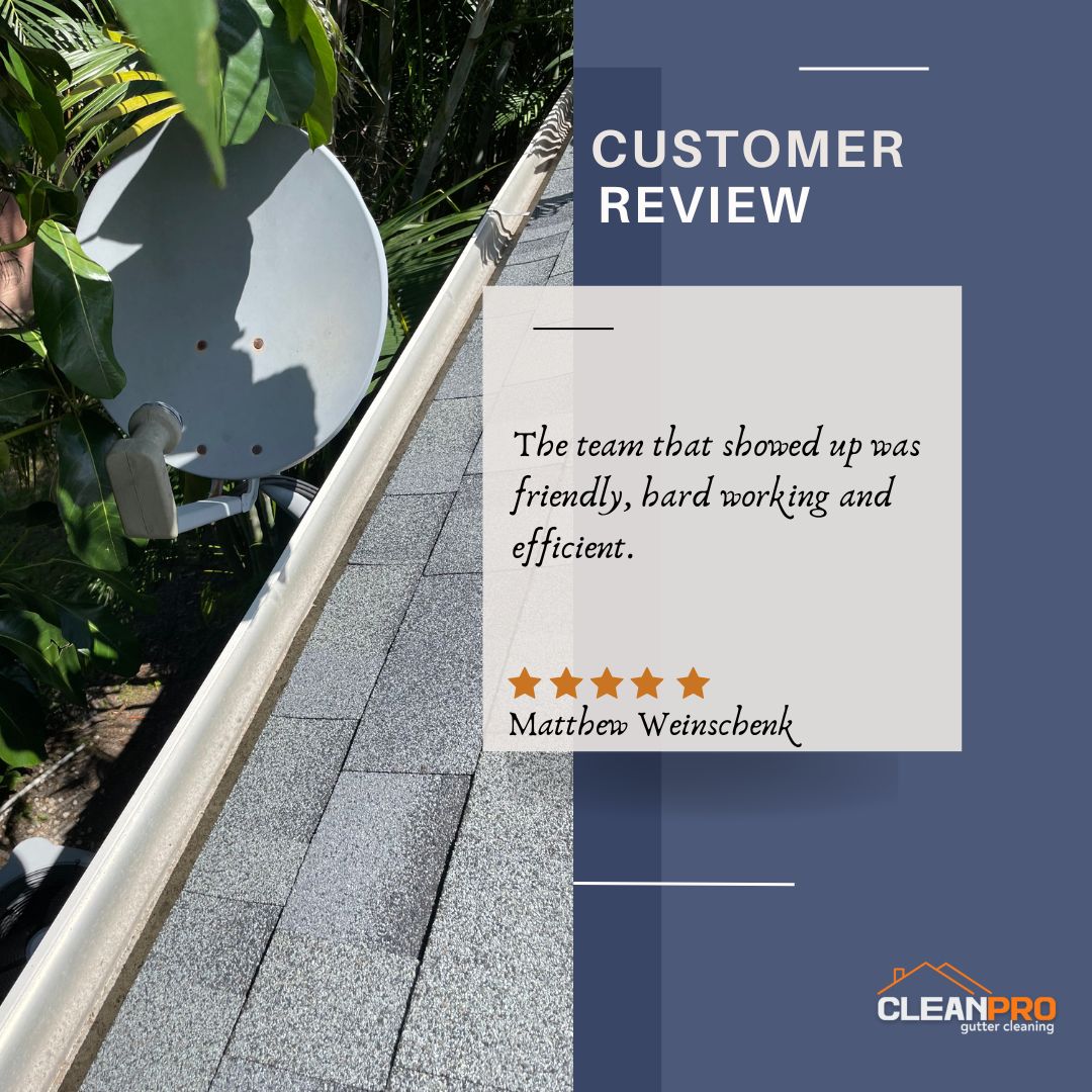 Matthew from Orlando, FL gives us a 5 star review for a recent gutter cleaning service.