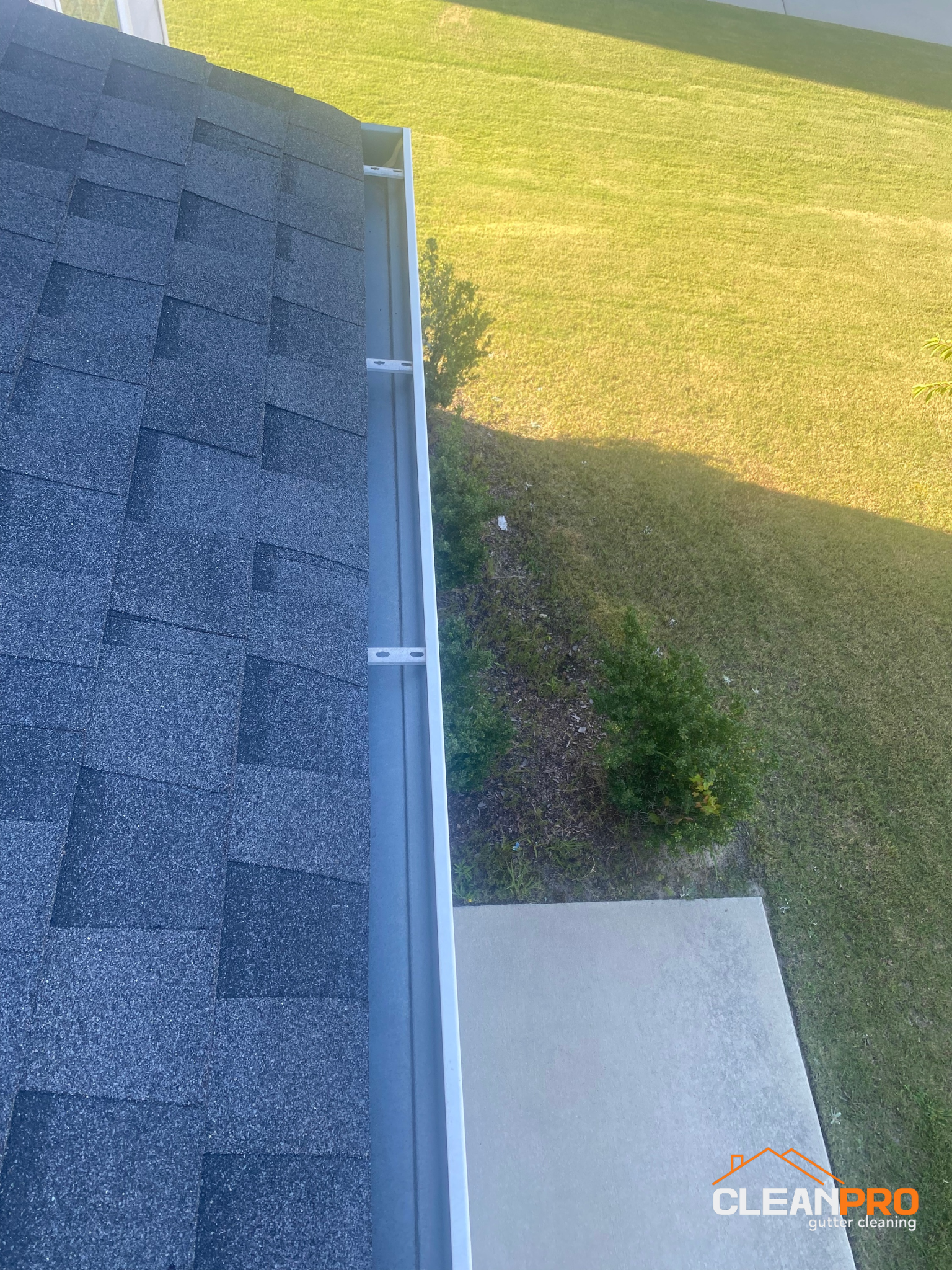 Virginia Beach Gutter Cleaners for Leon's Home