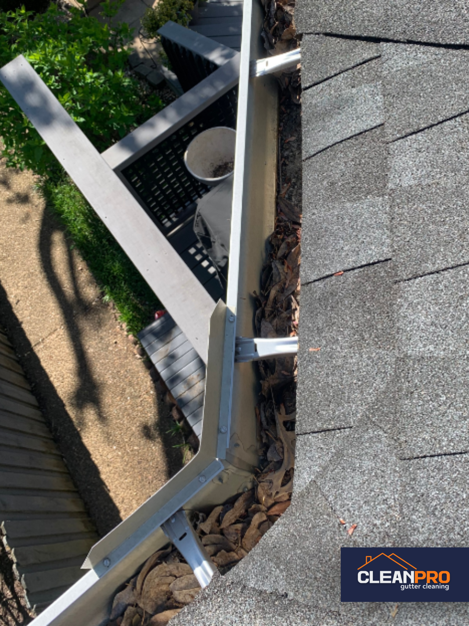 Local Gutter Cleaning in Dallas, TX