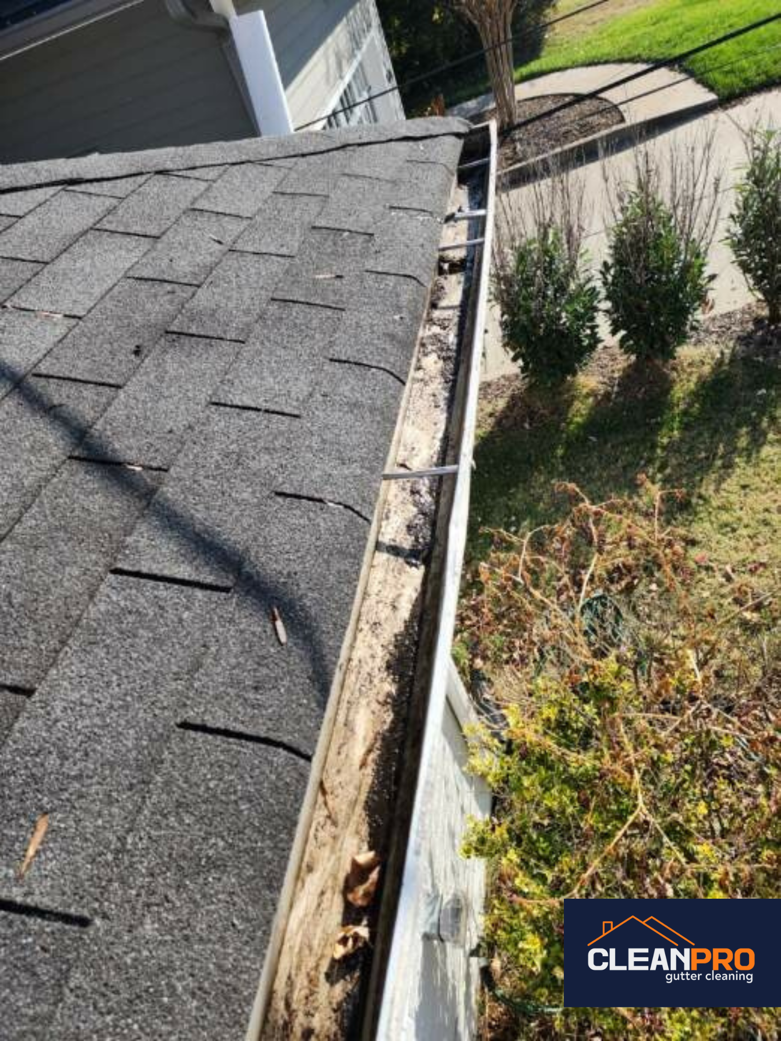 Residential Gutter Cleaning in Pittsburgh, PA